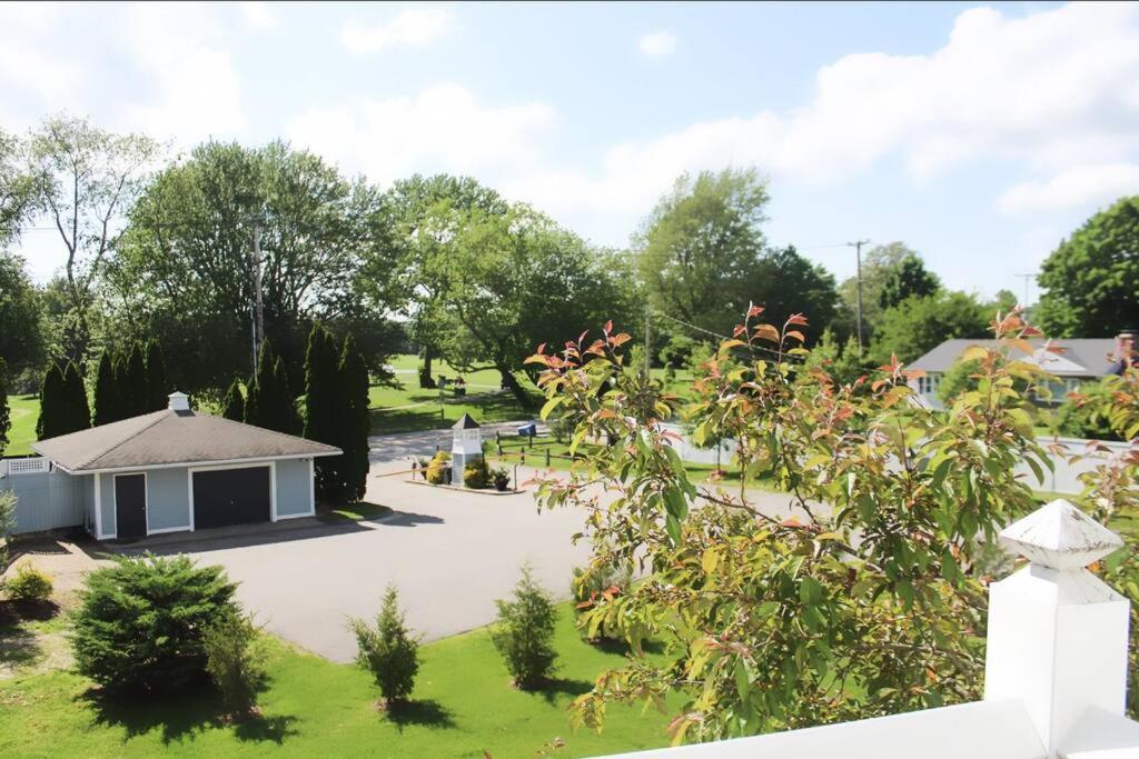 Cozy French Style Villa- 3 Bed-casino-pools-jacuzzi Norwich